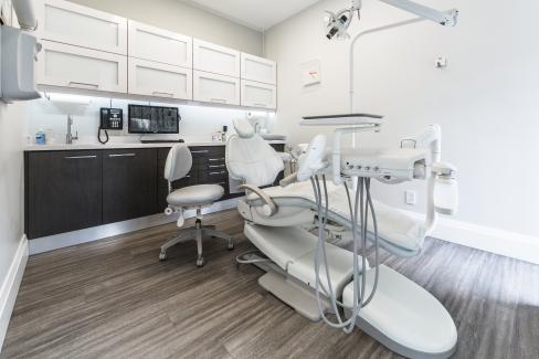 Empty dentistry chair